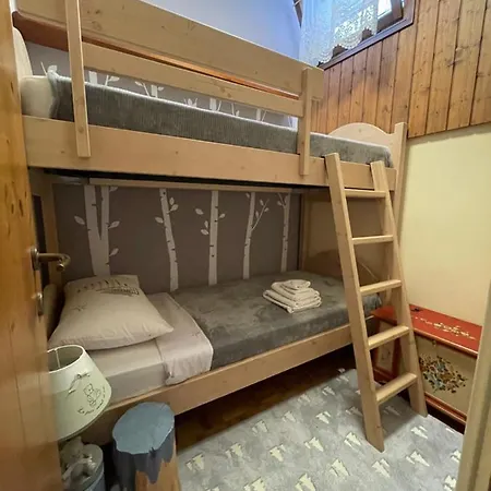 Attico Cb Camona - * 加廖